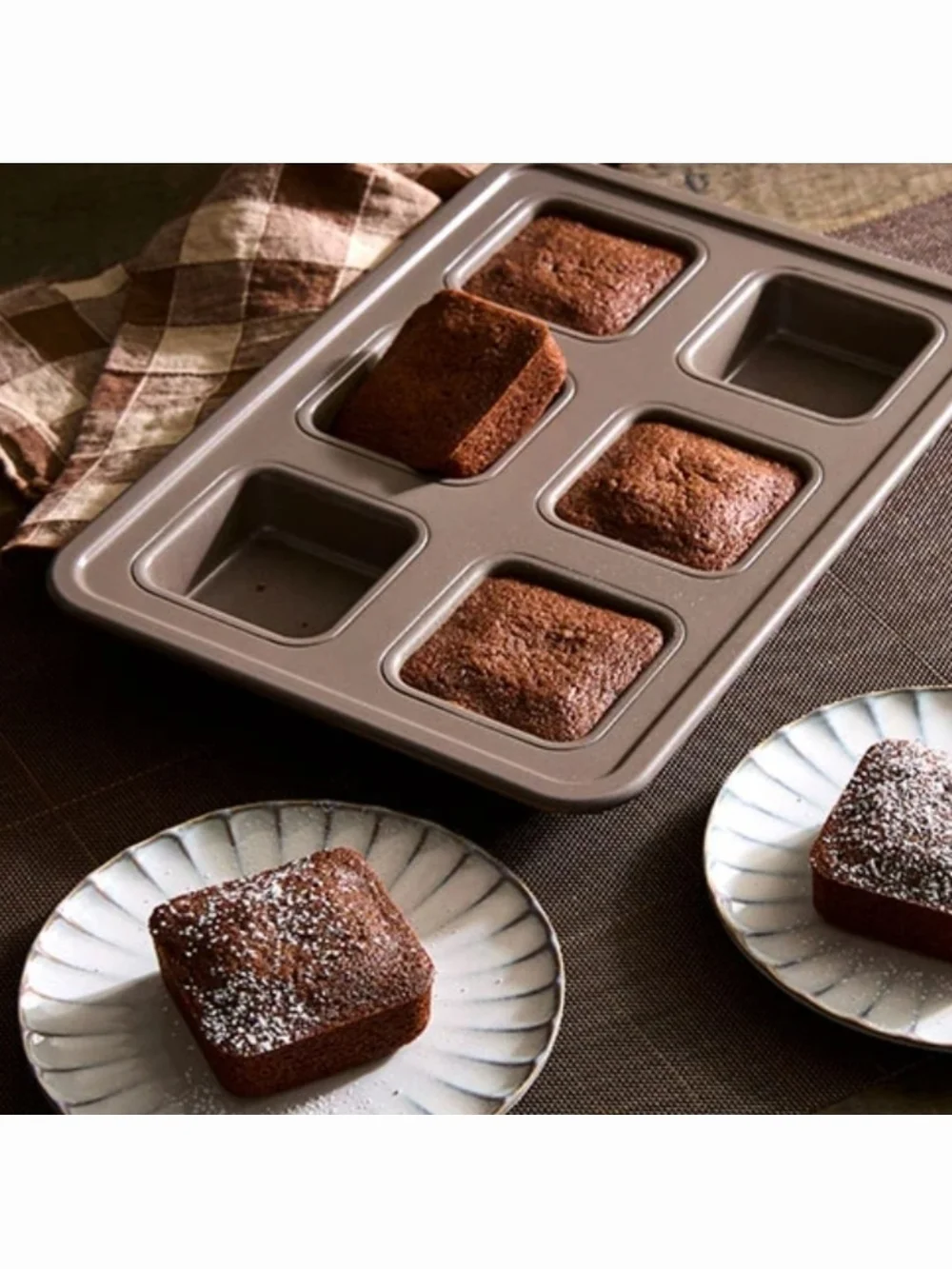 Pampered Chef Small Oven Brownie Pan